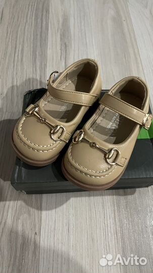 Туфли для девочки 22