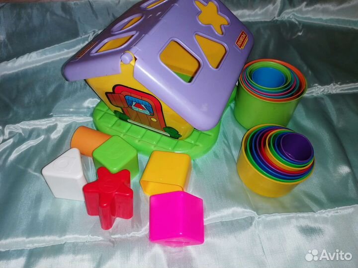 Развивающие игрушки