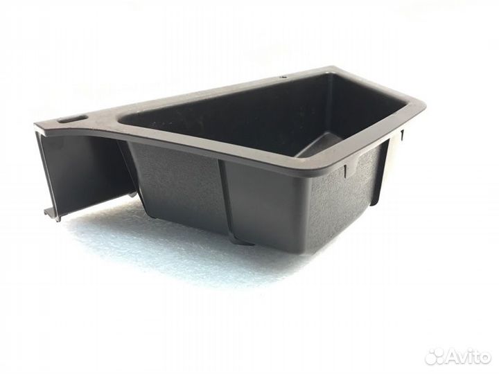 Ящик багажника задний левый Mitsubishi Lancer 10