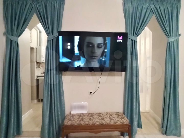 2-к. квартира, 55 м², 1/3 эт.