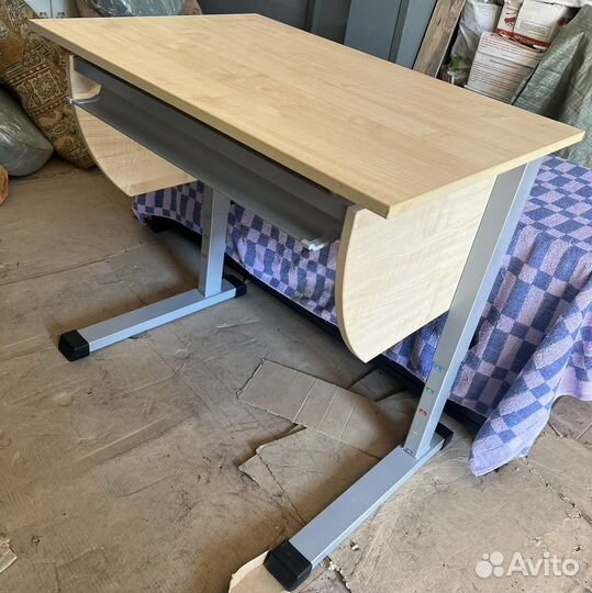 Растущая парта и стул