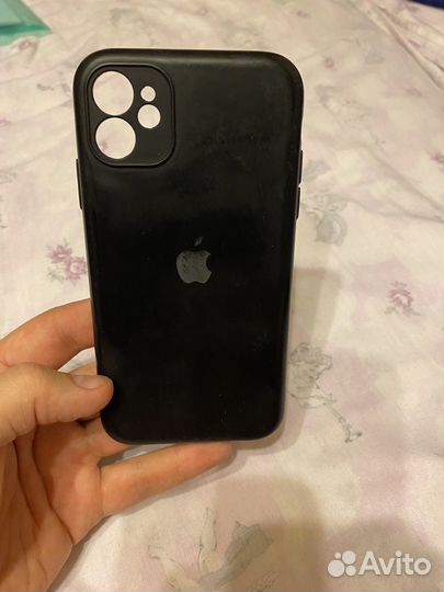 Чехол на iPhone 11