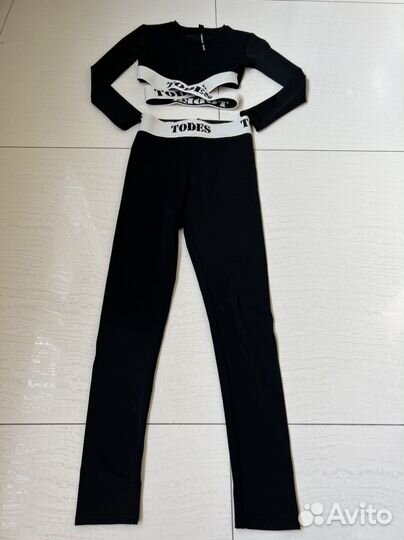 Костюм todes 134-140 см (топ и легинсы)