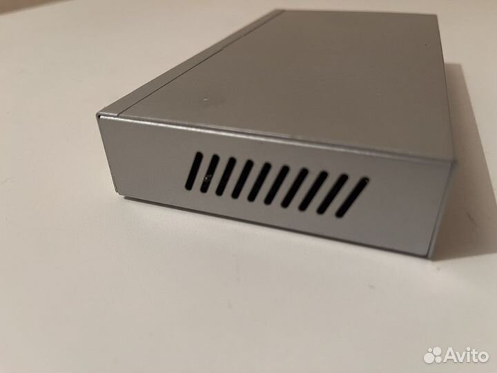 Коммутатор Zyxel ES-108 8 портов