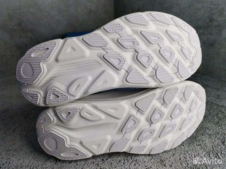 Кроссовки Hoka clifton