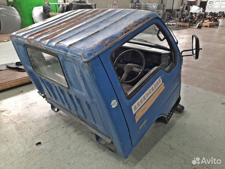 Кабина mazda titan wglad 1993 SL (301) контрактная