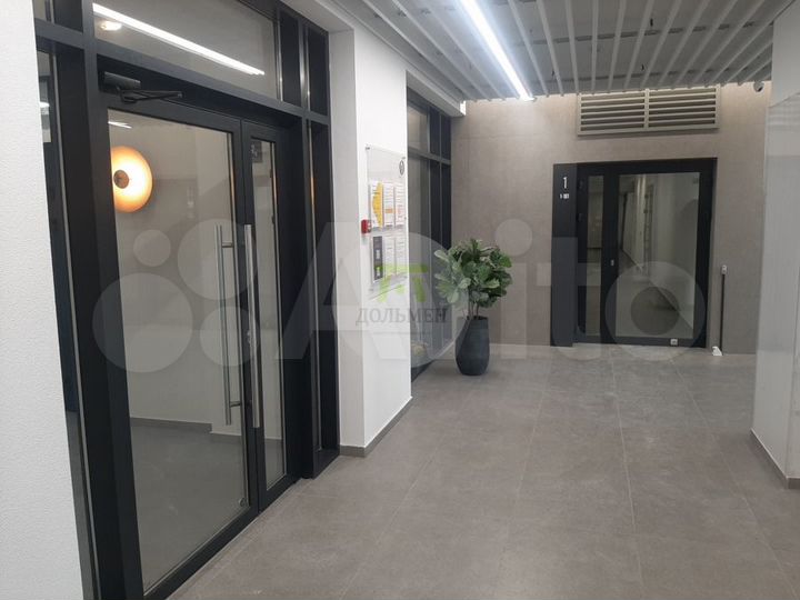 2-к. квартира, 44,4 м², 1/17 эт.