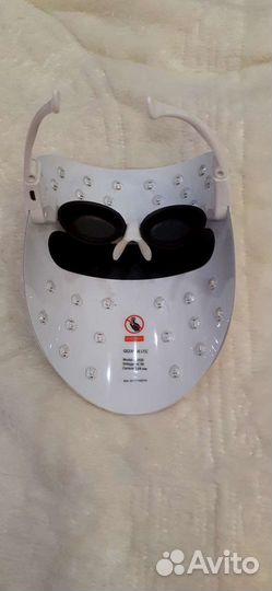 Маска светодиодная косметологическая массажная
