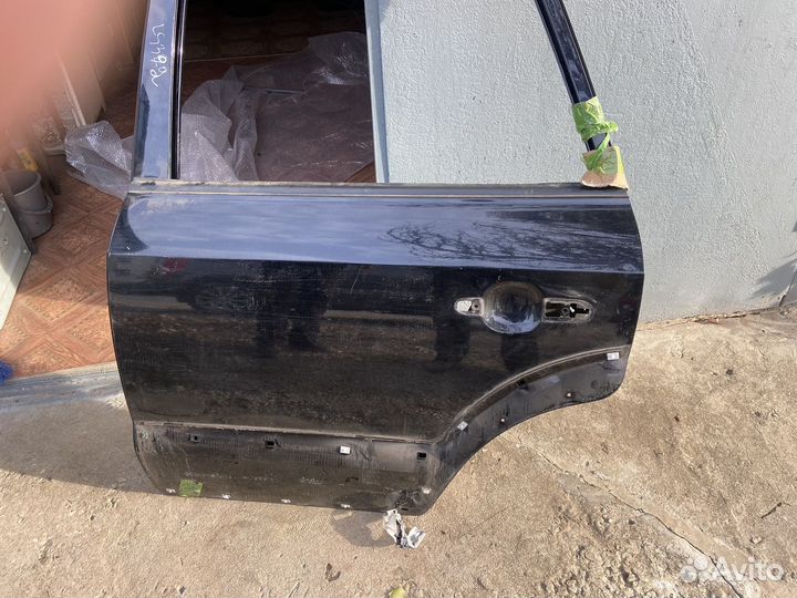 Дверь хёнде тусан 1 поколение задняя левая