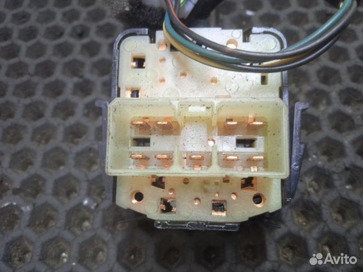 Переключатель подрулевой правый Ravon Nexia R3