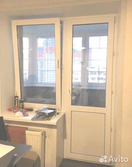 Окно с балконной дверью