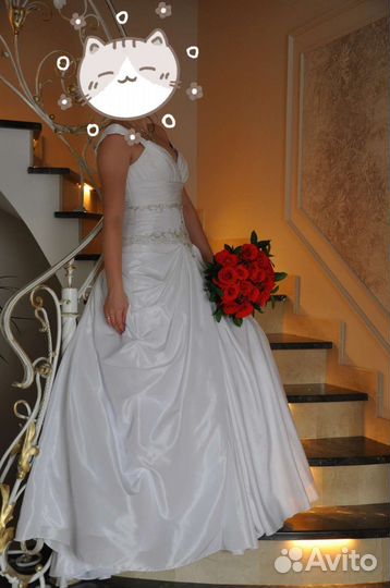 Свадебное платье 46 48 новое