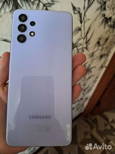 Телефон Samsung A32-64gb