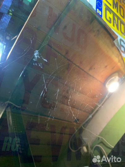 Стекло двери задней правое Ford Galaxy 2.0 qxwb