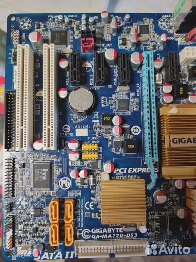 Материнская плата Gigabyte процессор и оперативка