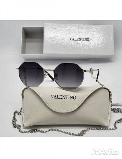 Солнцезащитные очки женские