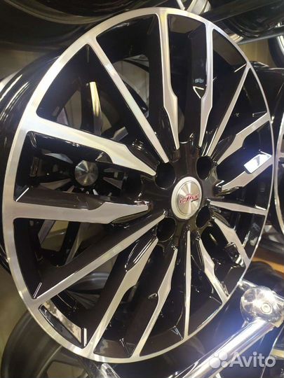 Диски R16 4x100 et41 d60,1 iFree Миконос Новые