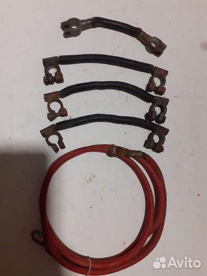 Аккумуляторный ящик на Mercedes Atego