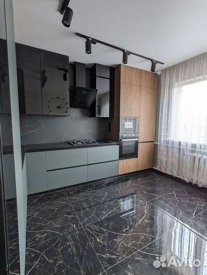 Кухня с техникой от производителя