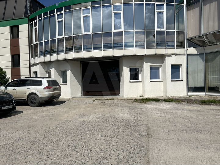 Свободного назначения, 300 м²