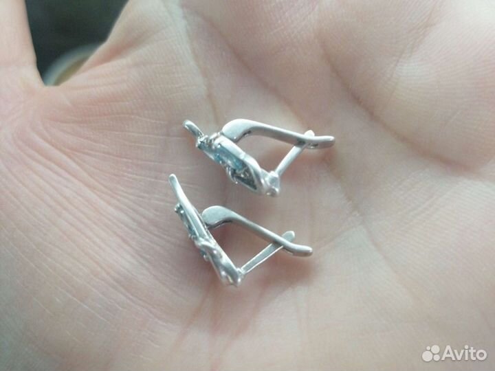 Серебряные серьги