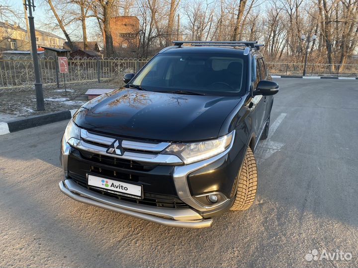 Mitsubishi Outlander 2.0 CVT, 2015, 165 000 км