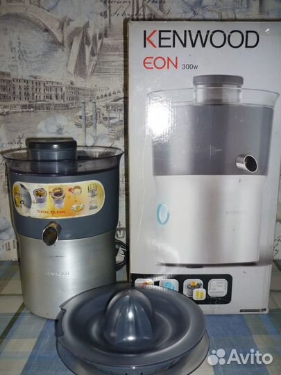 Соковыжималка Kenwood JE 900