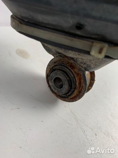 Пневмобаллон задний правый Mercedes-Benz E-Class