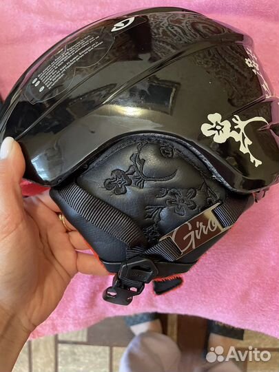 Горнолыжный шлем