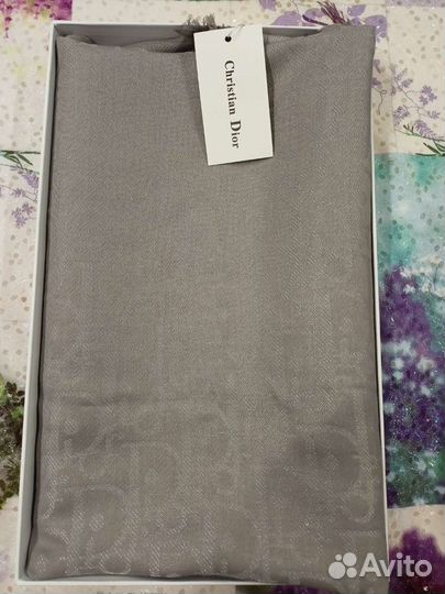 Шарфы и палантины