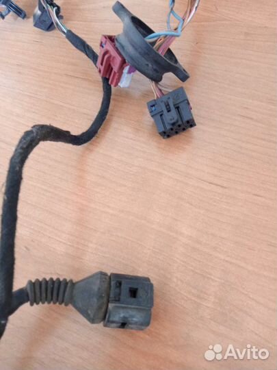 Проводка (коса) двери задняя левая Volkswagen