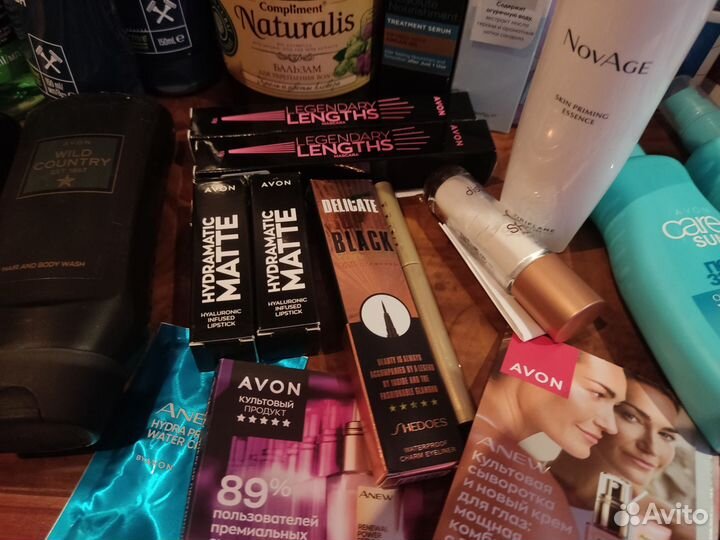 Набор косметики, кремов из личной коллекции