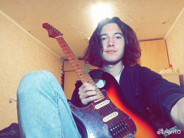 Преподаватель по гитаре