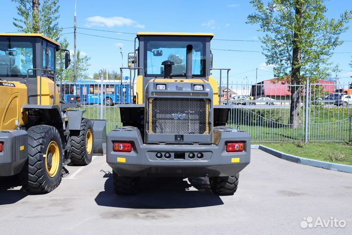 Фронтальный погрузчик Ensign YX636, 2022