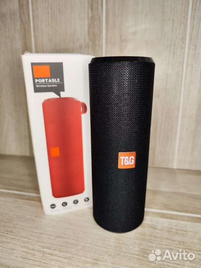 Беспроводная блютуз колонка