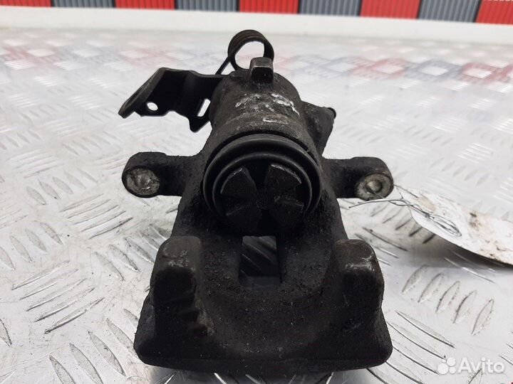 Суппорт задний левый для Opel Meriva A 93176082