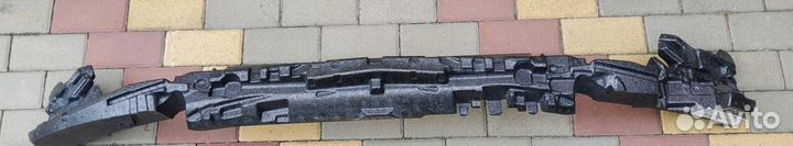 Абсорбер переднего бампера мерседес W213