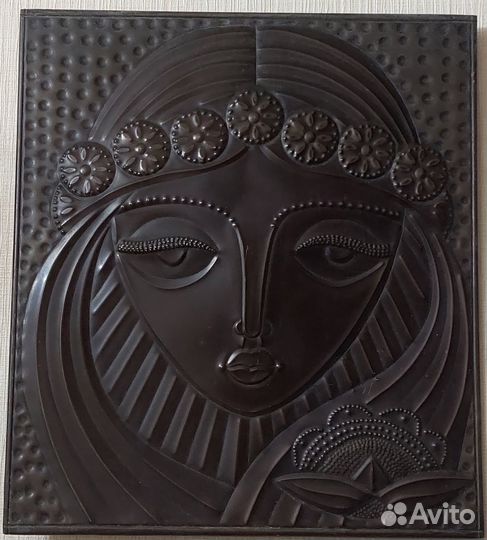 Панно настенное. Девушка. Чеканка. СССР