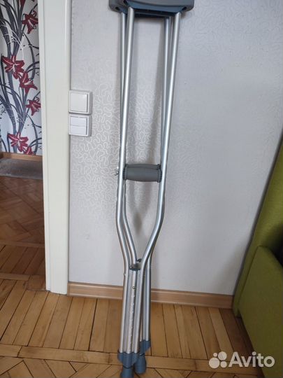 Костыли подмышечные