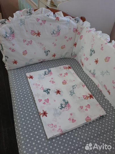 Комплект в детскую кроватку