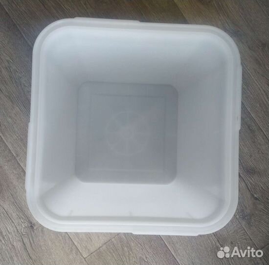 Куботейнер 23л