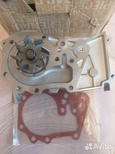 Помпа renault logan