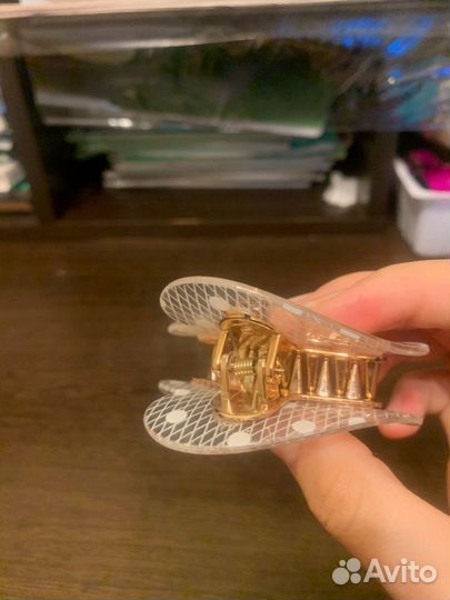 Крабик для волос в виде сердца