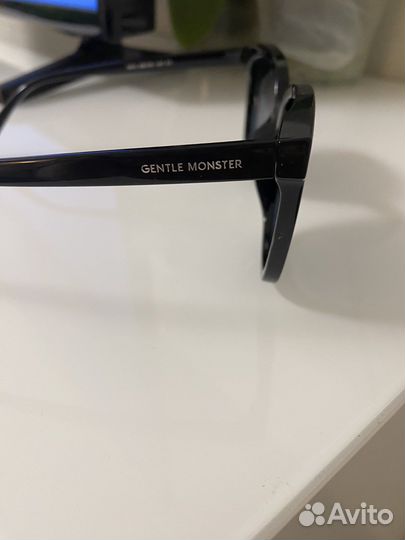 Очки солнцезащитные Gentle Monster