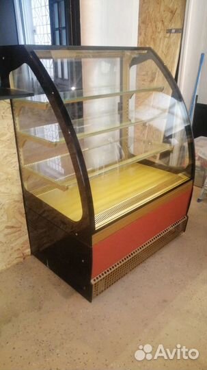 Кондитерская холодильная витрина Карбома