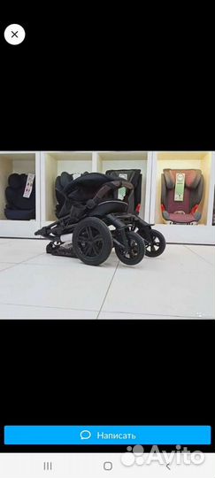 Прогулочная коляска