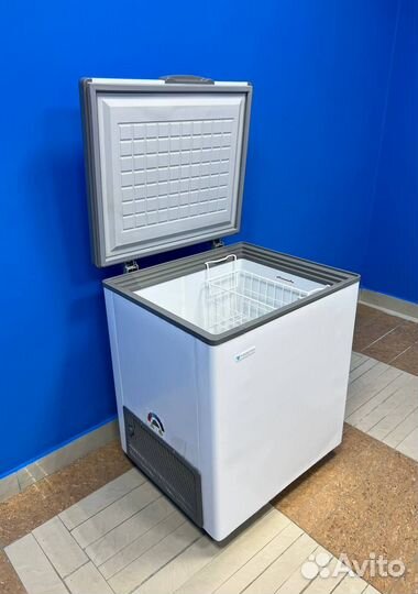 Ларь с глухой крышкой Frostor F 215 S, новый