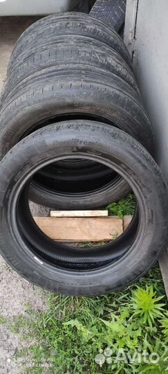 Continental ContiPremiumContact 215/55 R17 94W