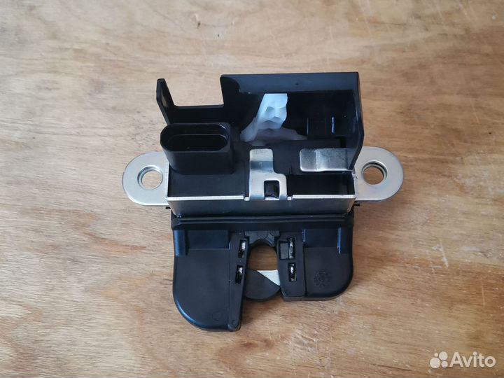 Новая замок крышки багажника для VW Golf