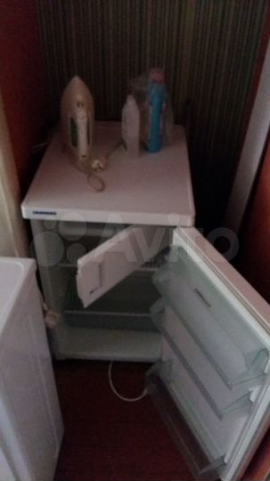 Комната 12,8 м² в 4-к., 1/4 эт.